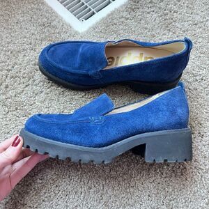 Hush Puppies Lucy Loafer Blue Worry Free Suede Lug Sole SZ 7 Elvis